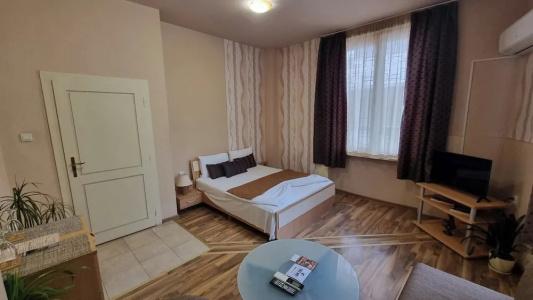 The English Guest House - 45