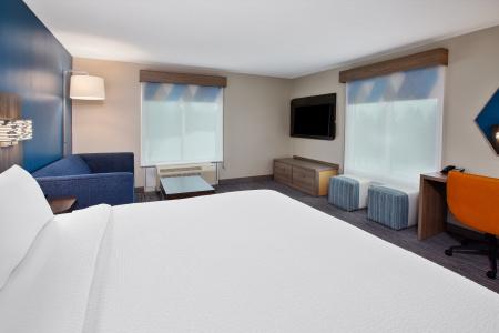 Holiday Inn Express & Suites-North, An Ihg - 38