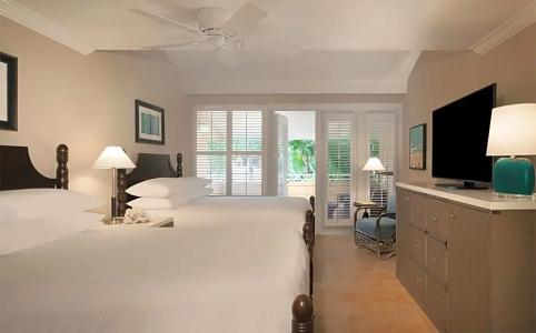 Pier House & Spa - 87