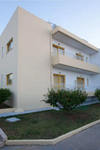 Cosmi Apts Gouves by Estia - 0