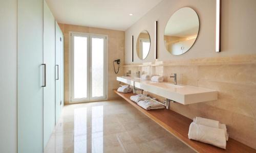 Grupotel Playa de Palma Suites & Spa - 61