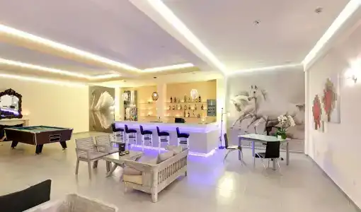 The Royal Grand - 33