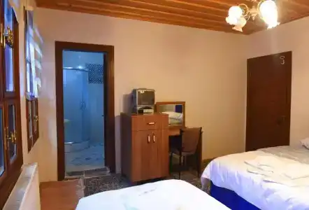 ÖZ Butik Otel Antik Kent Myrleia - 55