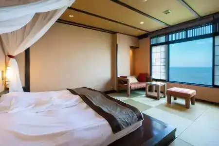 Ijika Daiichi Kagura - 1