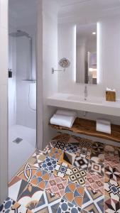 Atocha Madrid, Tapestry Collection by Hilton - 51
