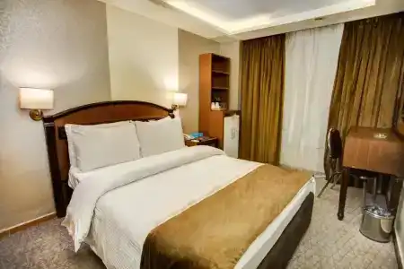 Aqaba Qazar - 16