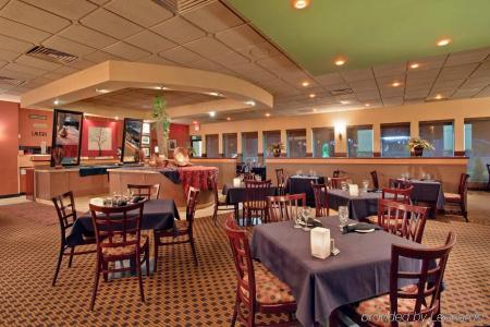 Holiday Inn Macleod Trail South - 27