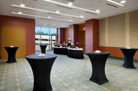 Hilton Convention Center - 25
