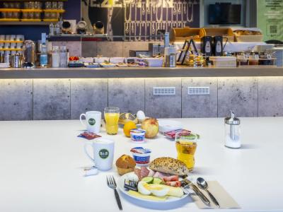 ibis budget Dortmund West - 17