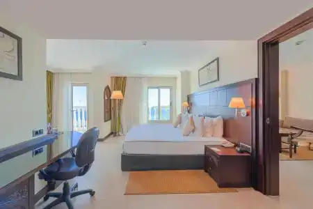 Crowne Plaza Antalya, an IHG - 73