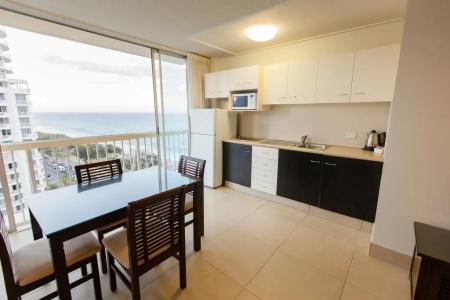 Chateau Beachside - 34