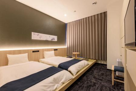 Monday Premium Toyosu - 4