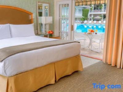 The Beverly Hilton - 95