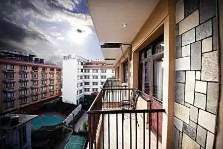 Thamel - 98