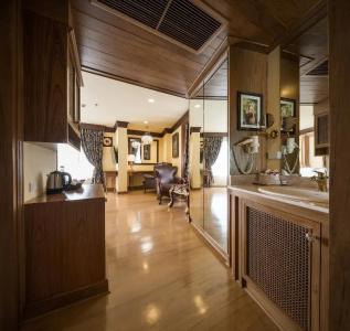Peak Nimman Prestige - 32
