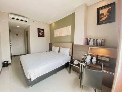 Verse Lite Gajah Mada - 60