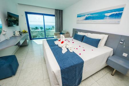 Anonymous Beach (Adults 16+) - 62