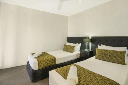 The Chermside - 74