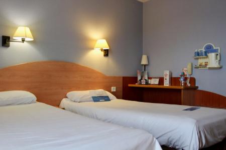 Kyriad Bourges Sud - 31