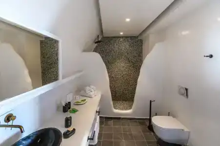Secret Legend Suites - 9