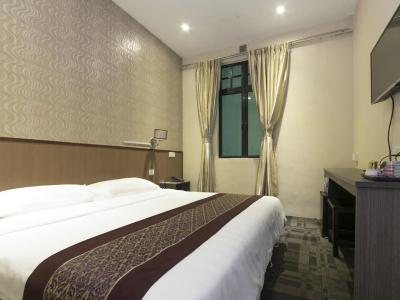 The Noble (Sg Clean) - 2