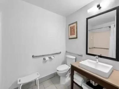 Country Inn & Suites by Radisson, West, KS - 71