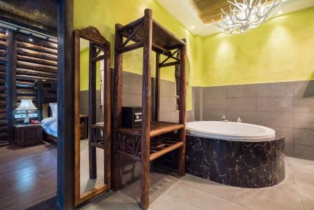 The Ritz-Man Boutique Inn - 15