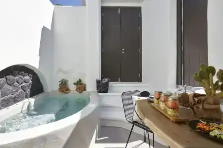Floria Suites - 10
