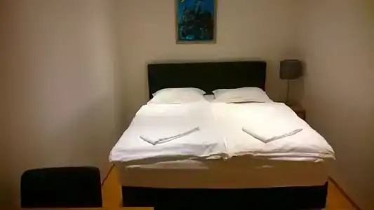 4th Floor - 12