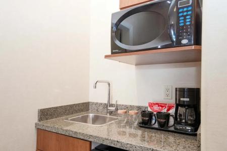 Sandman & Suites West - 56