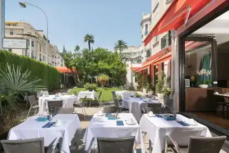 Best Western Plus Hôtel Brice Garden Nice - 21