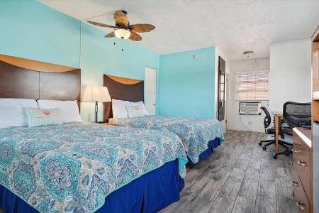 Malibu Resort - 26