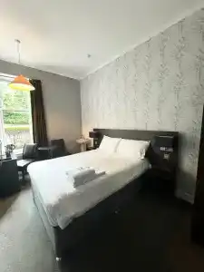 Murrayfield Park - 21
