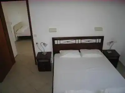 Spiros Studios - 10