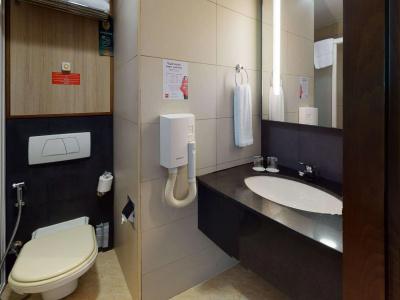 Ibis Al Barsha - 16