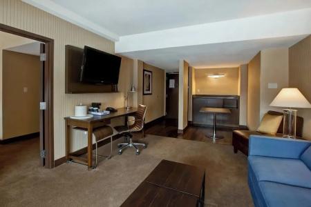 Four Points by Sheraton - 95