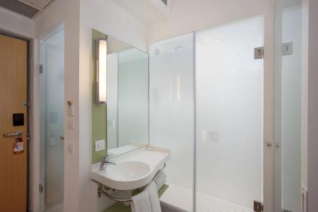 Holiday Inn Express Bengaluru Whitefield Itpl, An Ihg - 8