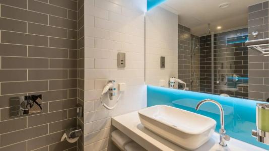 Holiday Inn Express - Freiburg - City Centre - 7
