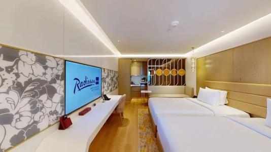 Radisson Blu Grt, Chennai - 105