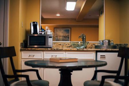 The Remington Suite and Spa - 15