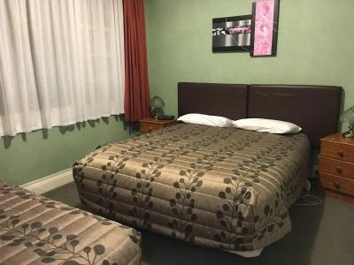 Colonial - 2