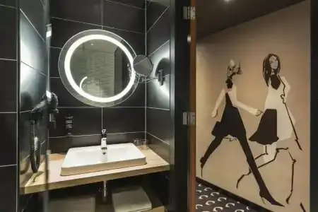 ibis Styles Arnhem Centre - 25