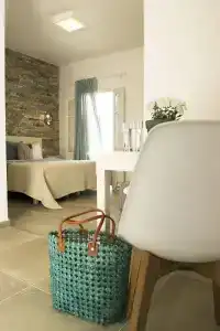 Anatoli Luxury Studios & Suites - 10