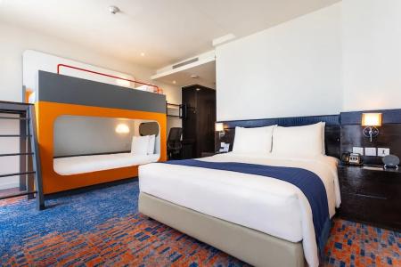 Holiday Inn Express Bangkok Siam, An Ihg - Sha Extra Plus - 38