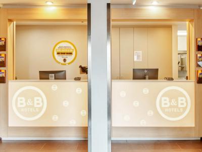 b&b Frankfurt City-Ost - 1