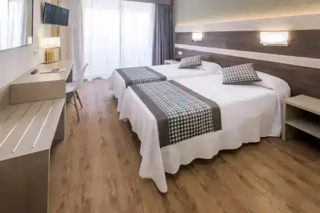 4R Playa Park - 15