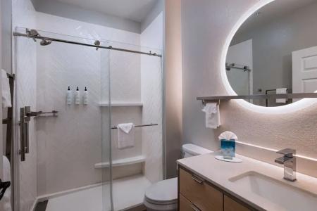 TownePlace Suites by Marriott - 33