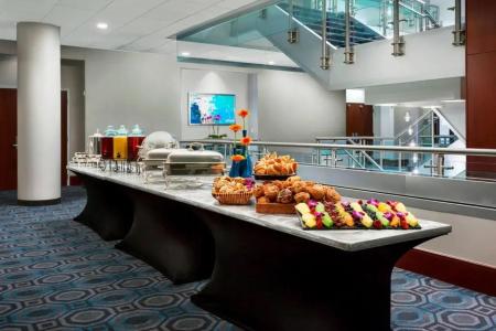 Courtyard by Marriott Boston Cambridge - 17