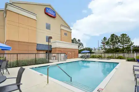 Fairfield Inn & Suites Fairgrounds/Casino - 10