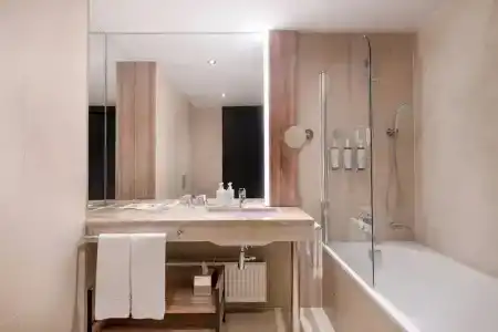 Ac By Marriott Bratislava Old Town - 47